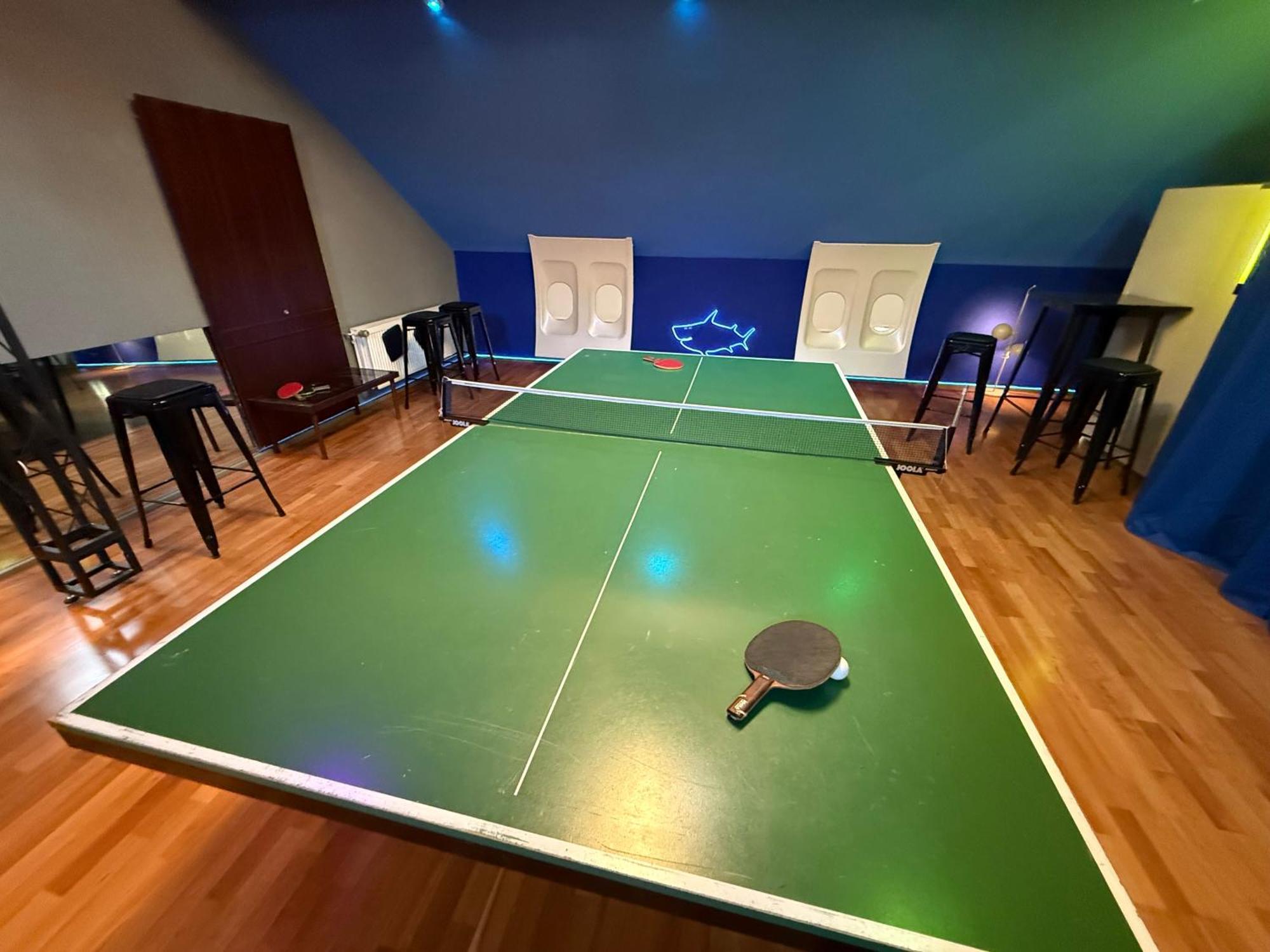 Bookeinfach Bad Ems - Private - Sauna Jacuzzi Whirlpool Swimmingpool Alahna Sup Beachvolleyball Billiards Ping Pong Cinema Theater Music Disco Ball Bbq Und Parkplaetze Eksteriør bilde