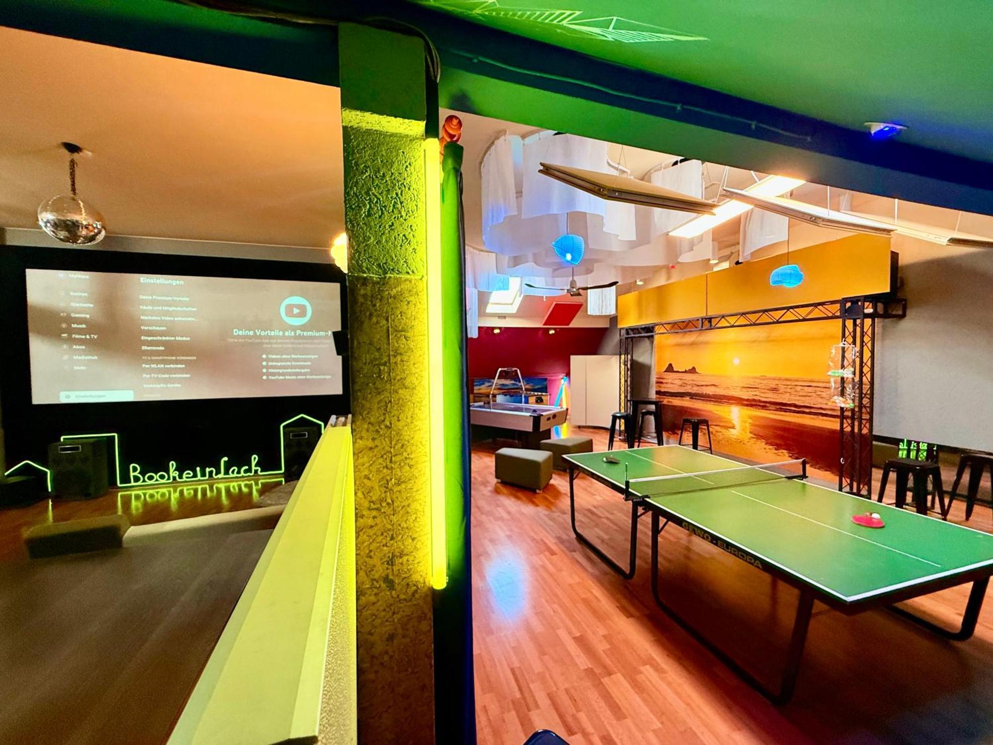 Bookeinfach Bad Ems - Private - Sauna Jacuzzi Whirlpool Swimmingpool Alahna Sup Beachvolleyball Billiards Ping Pong Cinema Theater Music Disco Ball Bbq Und Parkplaetze Eksteriør bilde